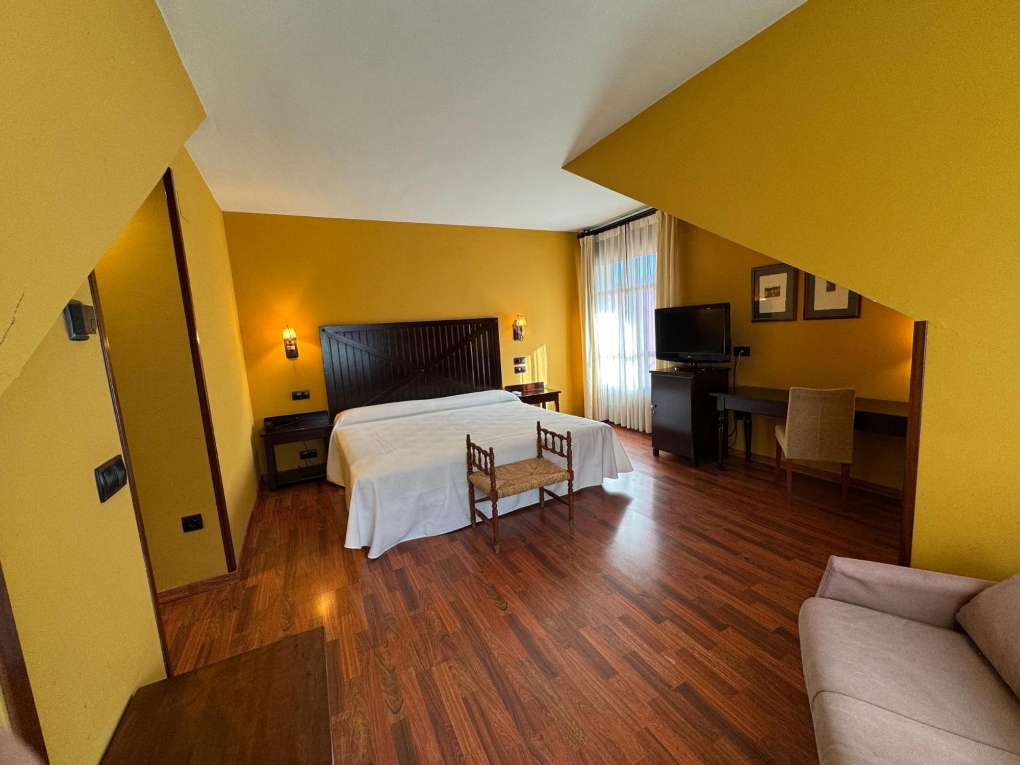 Hotel Cotiella Campo  Eksteriør billede