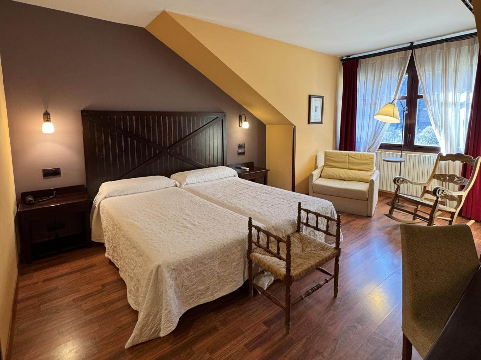 Hotel Cotiella Campo  Eksteriør billede