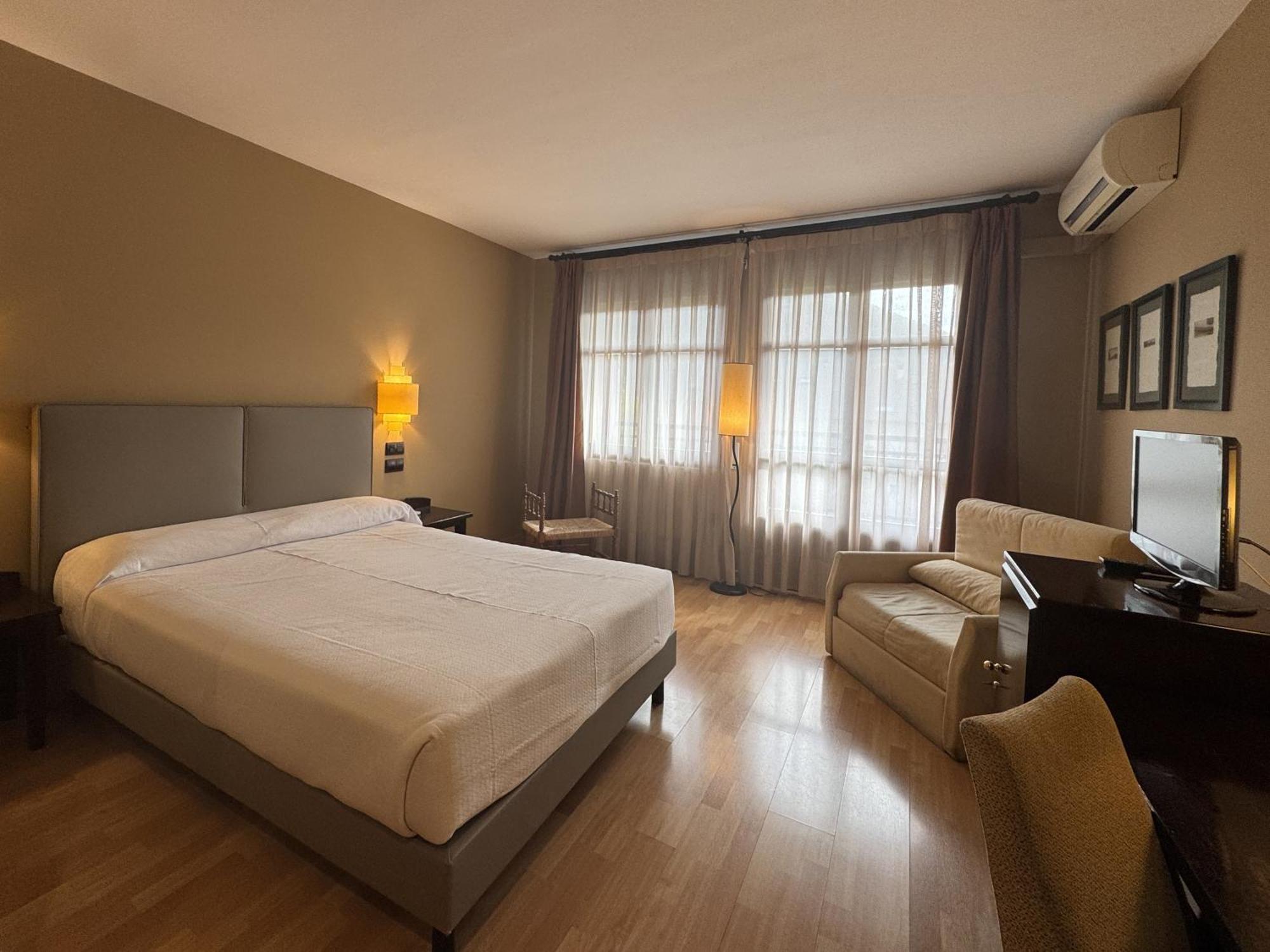 Hotel Cotiella Campo  Eksteriør billede