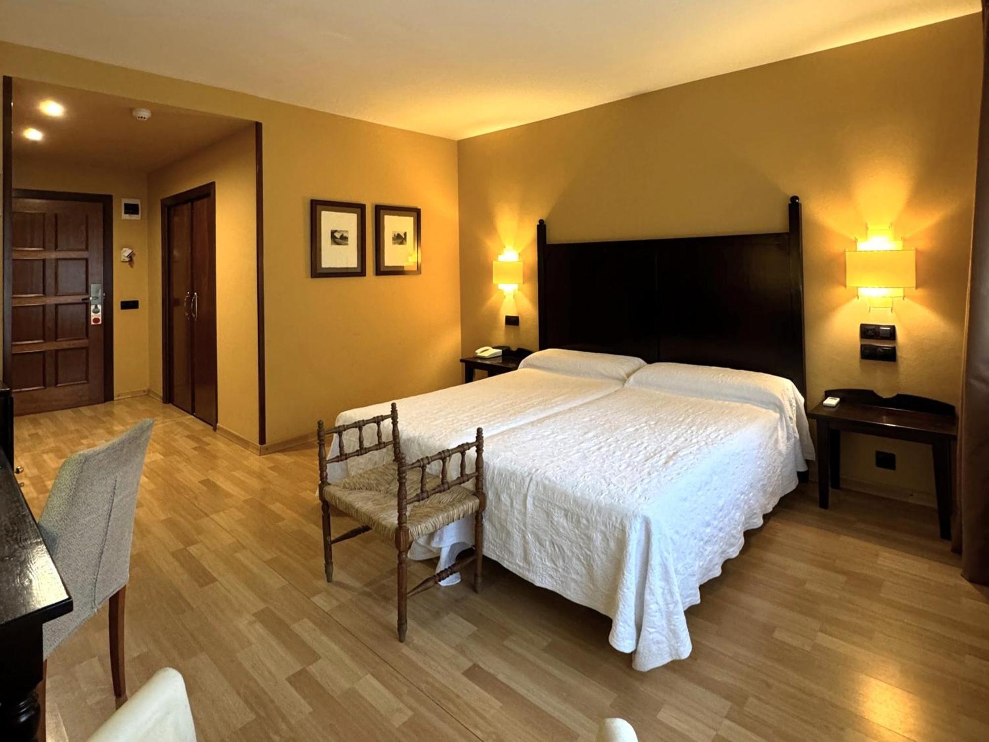 Hotel Cotiella Campo  Eksteriør billede
